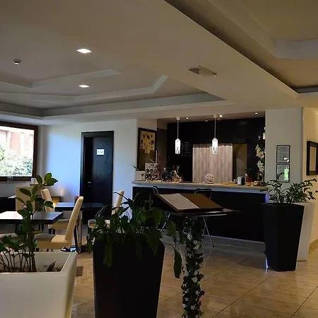 Excel Roma Ciampino Ξενοδοχείο Marino