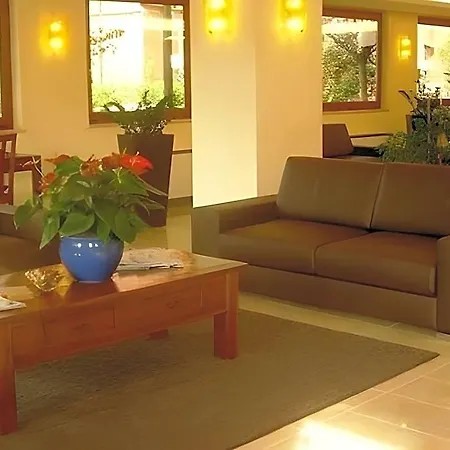Excel Roma Ciampino 4* マリノ