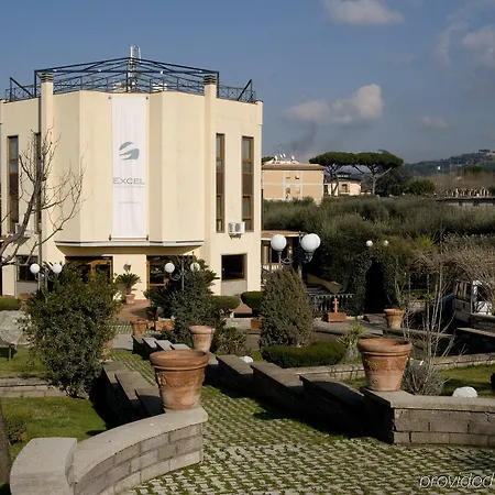 Excel Roma Ciampino 酒店 4*
