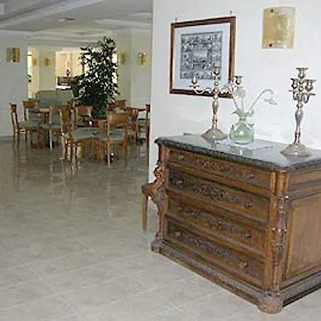Hotel Excel Roma Ciampino 4*
